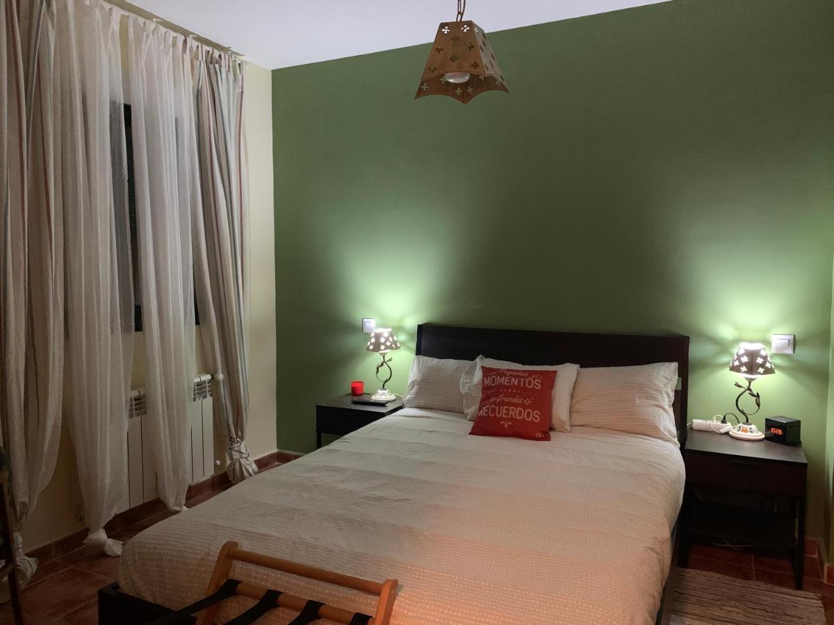 Chalet Pradonavas Navas de San Antonio Zewnętrze zdjęcie